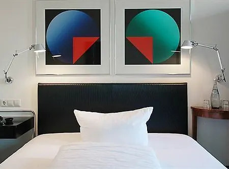 Ξενοδοχείο Dormero 4*